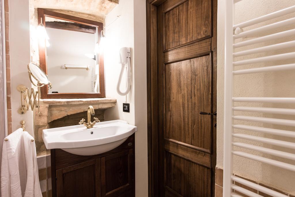 Bed and Breakfast Domus In Castro Montecchio  Номер фото